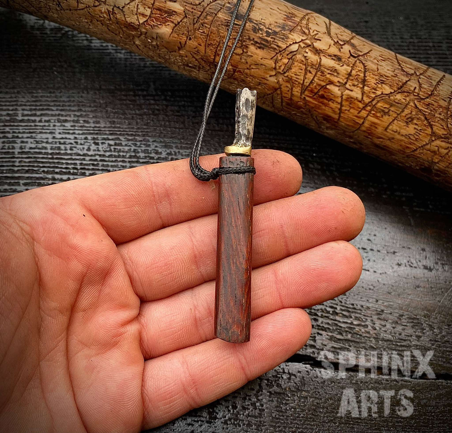 Caveman Tanto