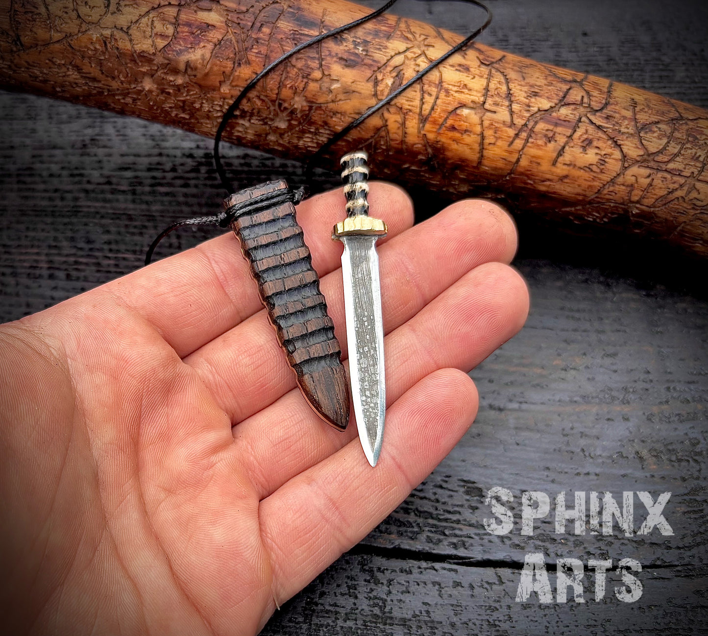 Thorn Shadow Sword