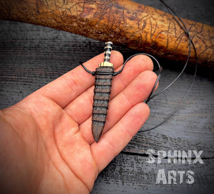 Thorn Shadow Sword