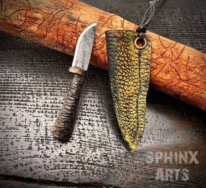 Chameleon Claw